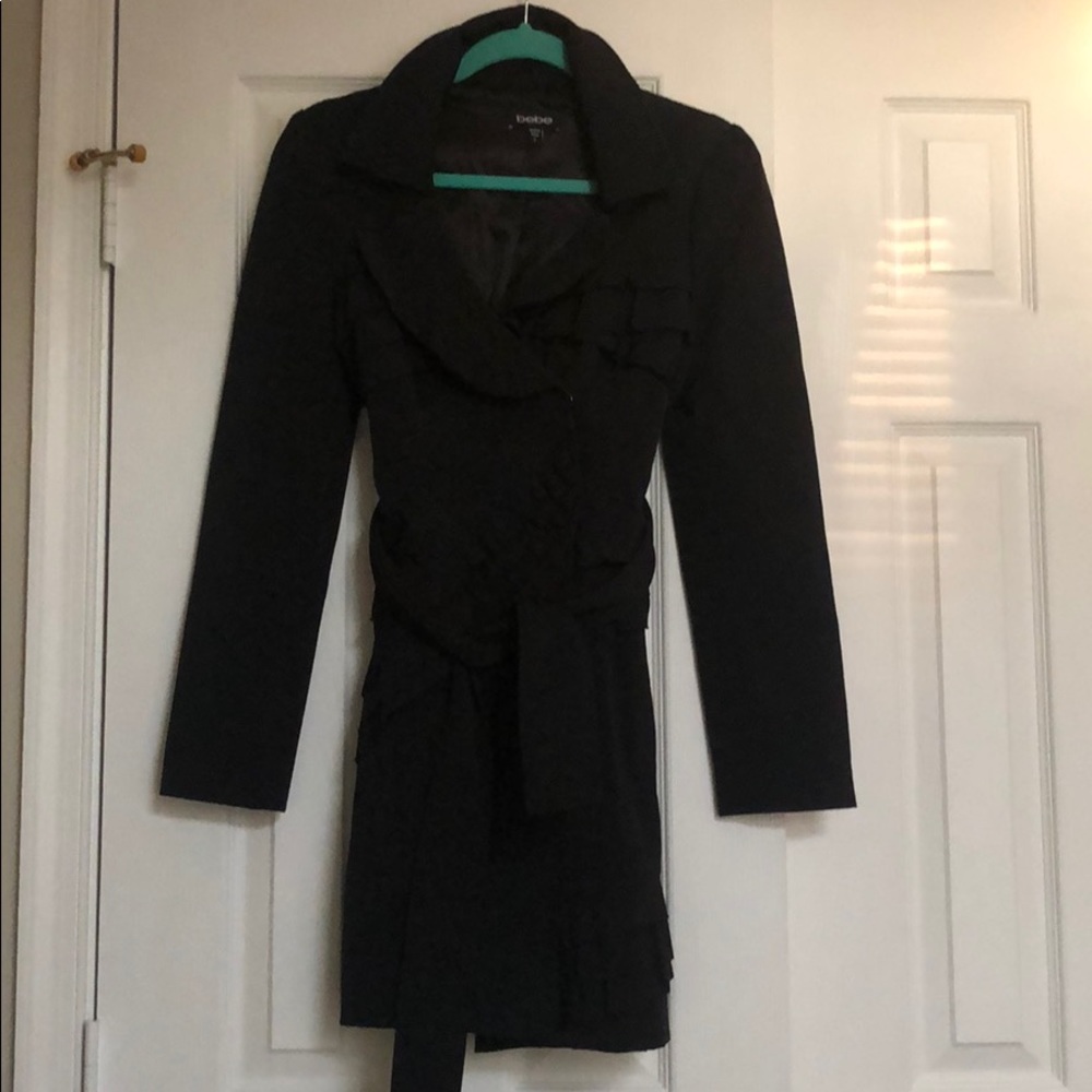 Bebe trench coat. Black color size S